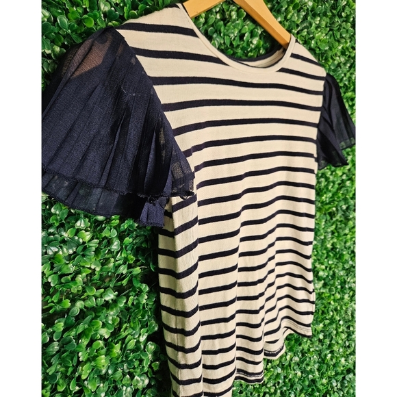 Gap Girls Flutter Sleeve Top - Picture 1 of 5